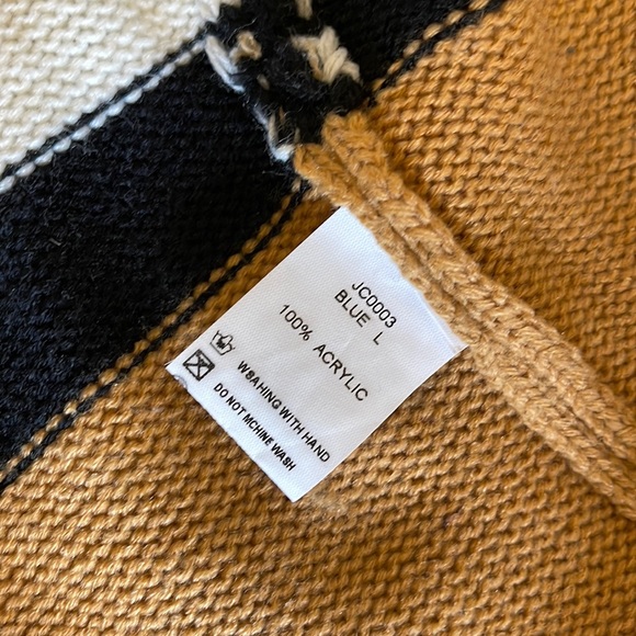 Long sweater coat - Picture 9 of 9